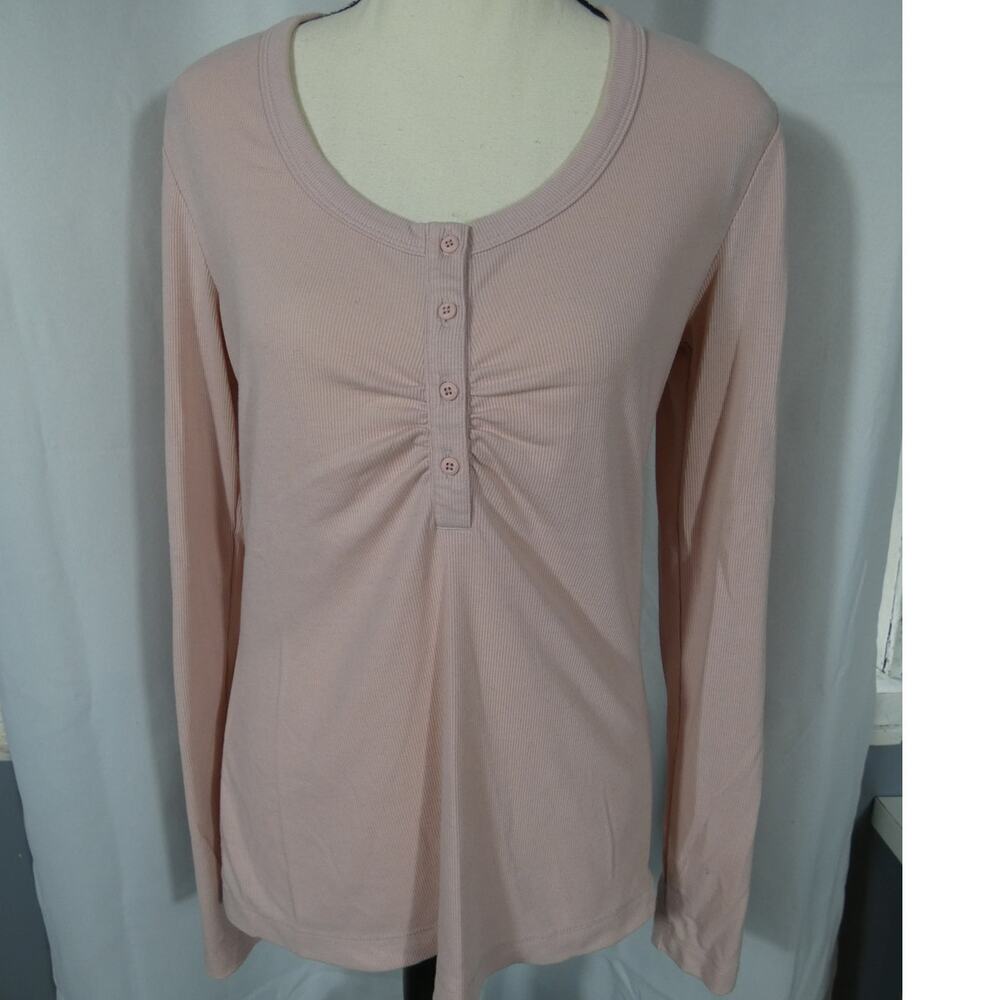 Columbia Women's Medium Pink Shirt Fitted Long Sleeves Buttons Pleated Hiking